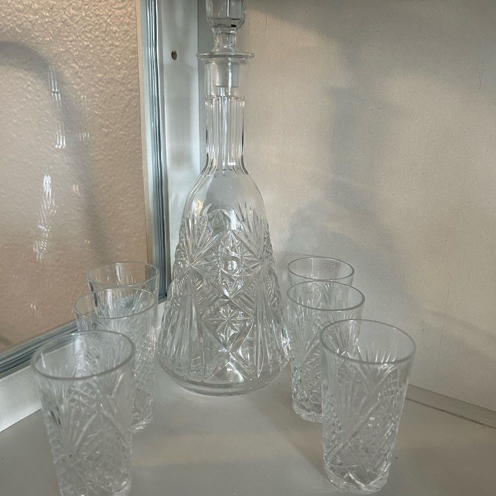 Vintage Crystal Glass Decanter Set w/ 6 Glasses | Cut Crystal Barware - Picture 2 of 2